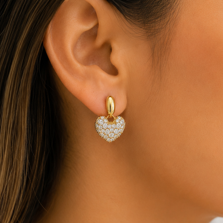 Aretes Amore